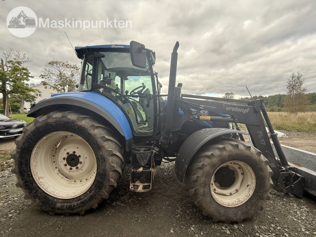 New Holland T 5.95 - Tracteur agricole: photos 4 New Holland T 5.95 - Tracteur agricole: photos 4