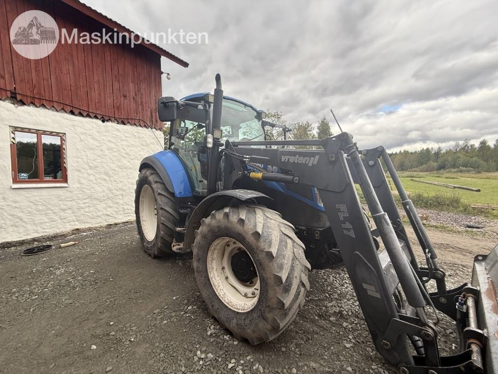 New Holland T 5.95 - Tracteur agricole: photos 3 New Holland T 5.95 - Tracteur agricole: photos 3