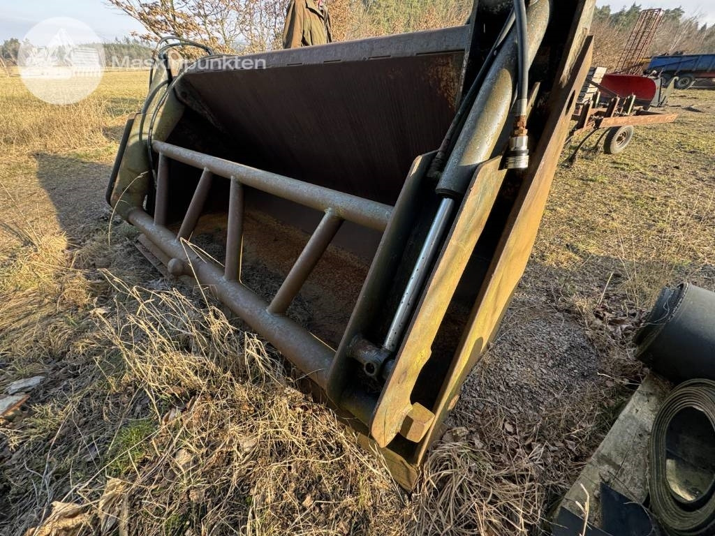 OP-skopan 88 - Godet pour Engins de chantier: photos 3 OP-skopan 88 - Godet pour Engins de chantier: photos 3