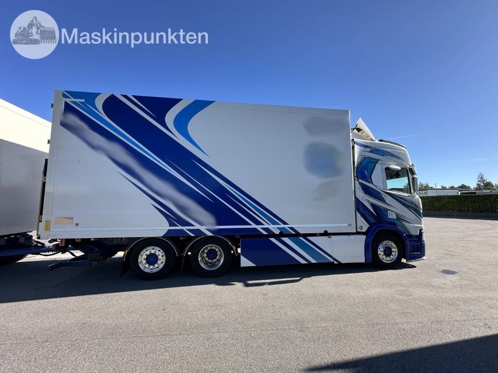 Scania R 520 - Camion fourgon: photos 4 Scania R 520 - Camion fourgon: photos 4