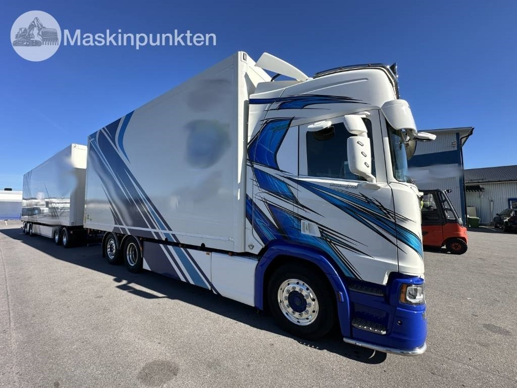 Scania R 520 - Camion fourgon: photos 3 Scania R 520 - Camion fourgon: photos 3