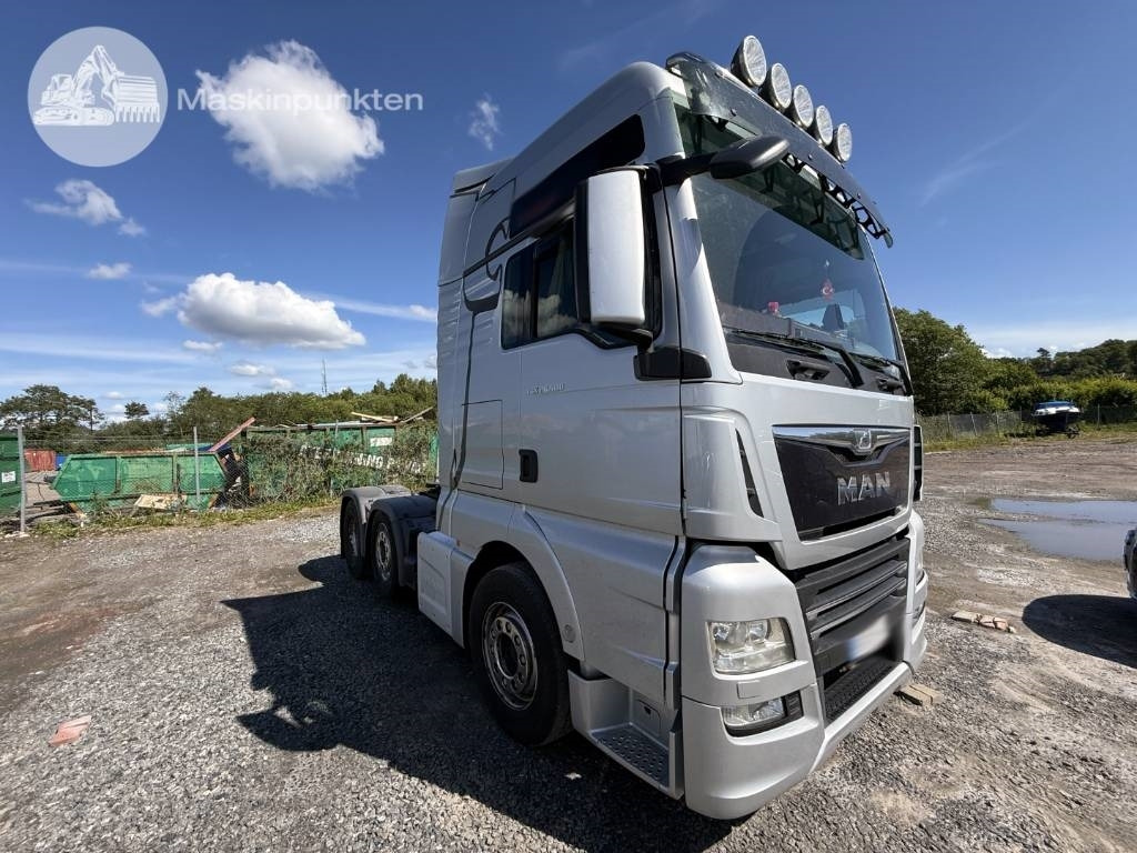 MAN TGX 26.500 Puscher - Tracteur routier: photos 3 MAN TGX 26.500 Puscher - Tracteur routier: photos 3