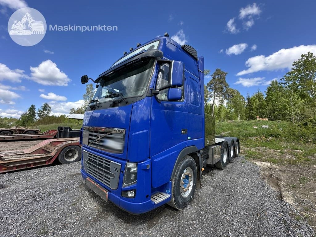 Volvo FH 16 700 - Tracteur routier: photos 1 Volvo FH 16 700 - Tracteur routier: photos 1