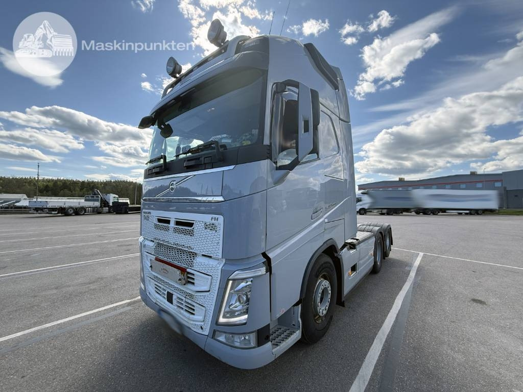 Volvo FH 540 - Tracteur routier: photos 1 Volvo FH 540 - Tracteur routier: photos 1