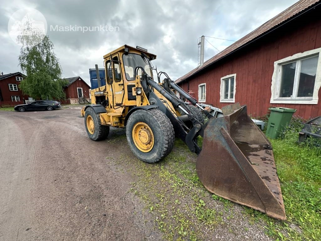Volvo BM 4300 - Chargeuse sur pneus: photos 3 Volvo BM 4300 - Chargeuse sur pneus: photos 3