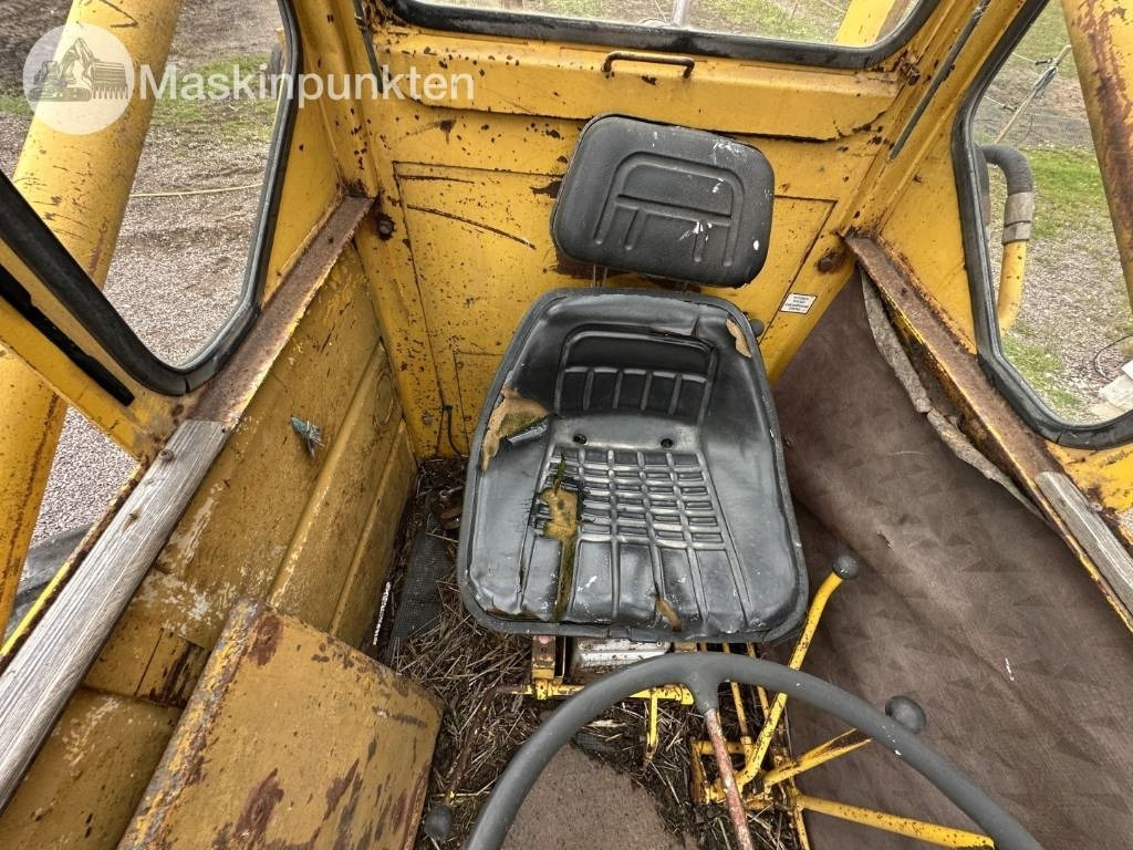 Chargeuse sur pneus Volvo BM 620: photos 31