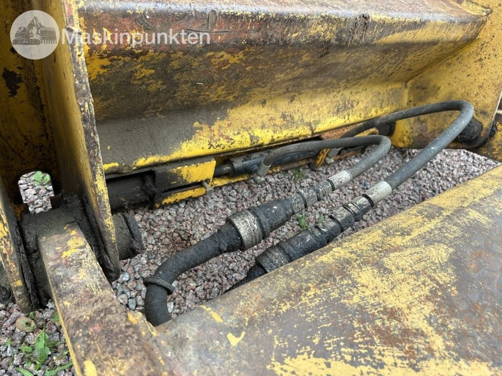 Chargeuse sur pneus Volvo BM 620: photos 35