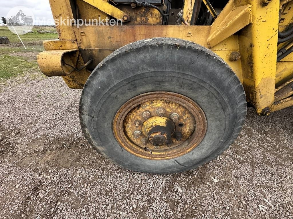 Chargeuse sur pneus Volvo BM 620: photos 15