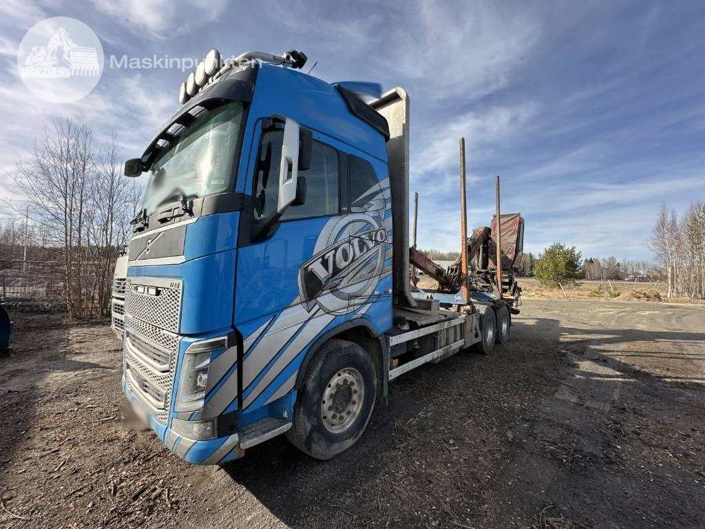 Volvo FH 16 750  - Camion grumier: photos 2 Volvo FH 16 750  - Camion grumier: photos 2