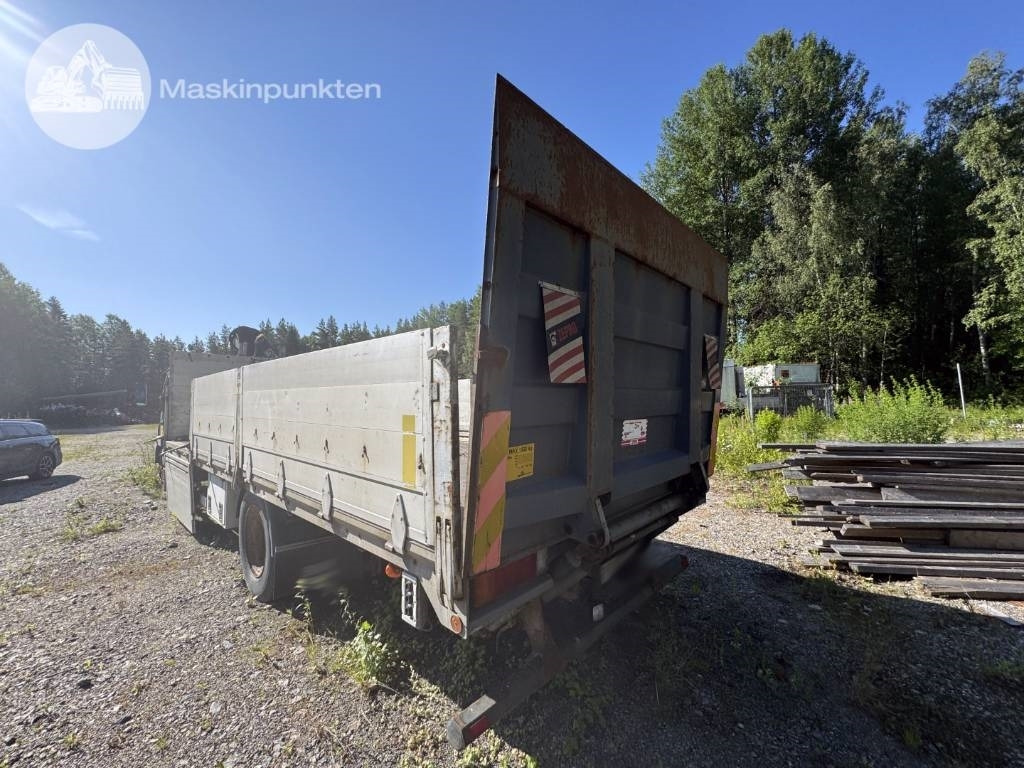 Volvo FL 614 - Camion grue: photos 3 Volvo FL 614 - Camion grue: photos 3