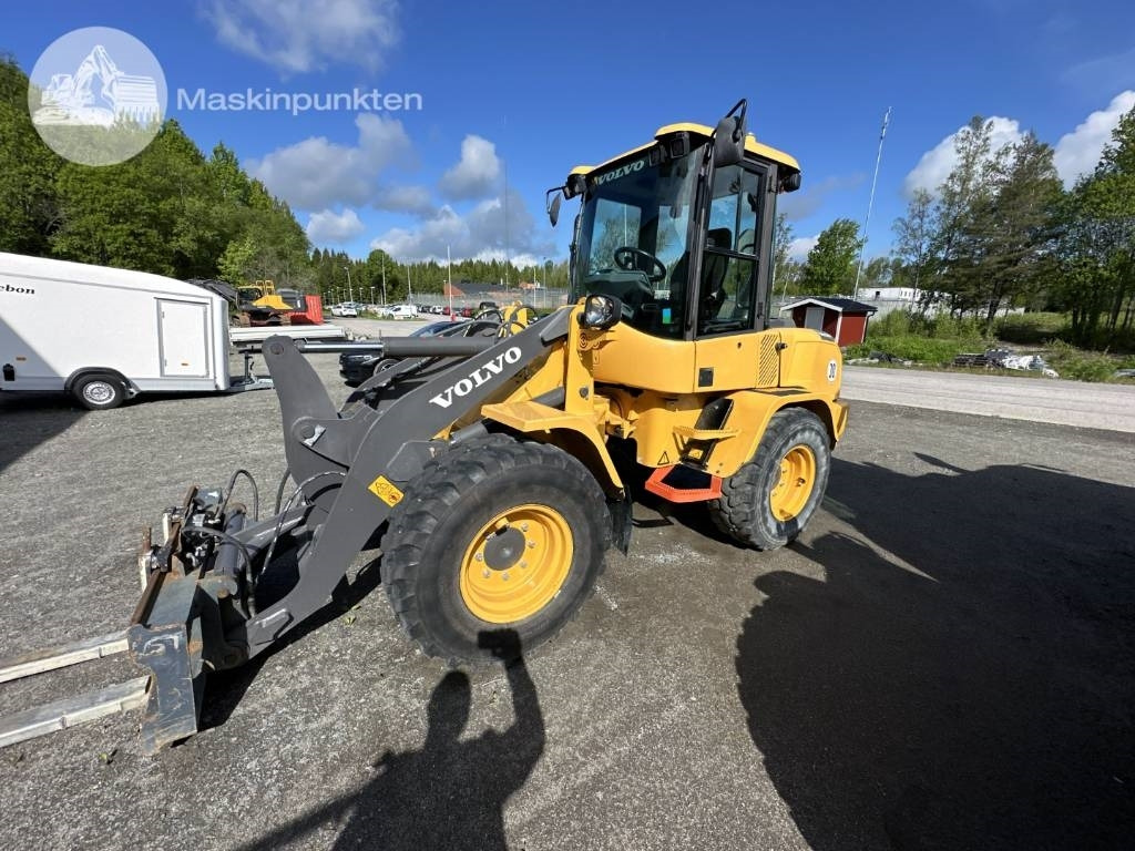 Volvo L 35 G - Chargeuse sur pneus: photos 1 Volvo L 35 G - Chargeuse sur pneus: photos 1