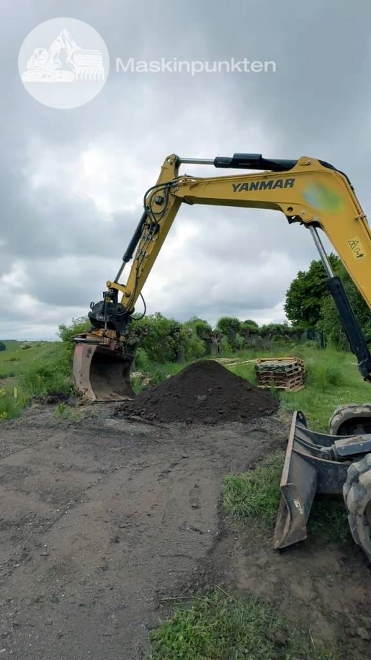 Yanmar SV 100-2 - Mini pelle: photos 3 Yanmar SV 100-2 - Mini pelle: photos 3