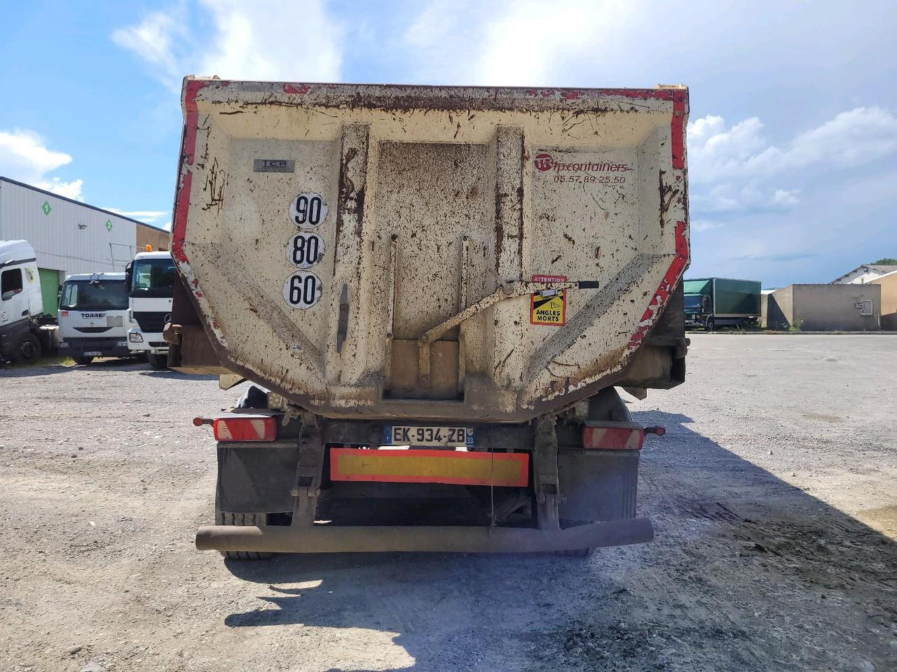 LOUAULT BENNE TP SR39 - Semi-remorque benne: photos 5 LOUAULT BENNE TP SR39 - Semi-remorque benne: photos 5