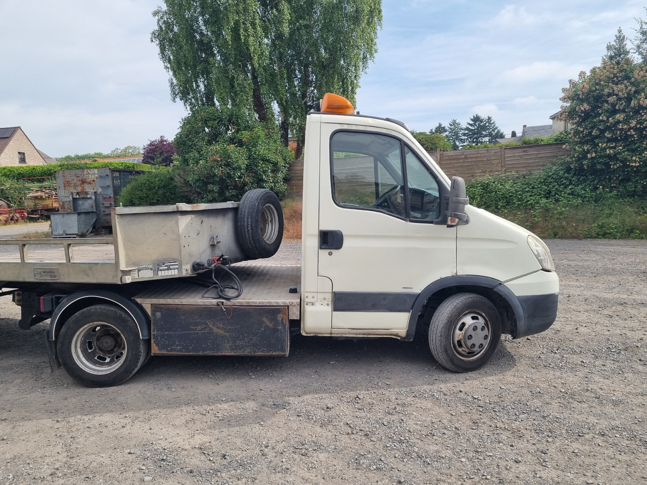 IVECO DAILY 35C18 - Tracteur routier BE: photos 2 IVECO DAILY 35C18 - Tracteur routier BE: photos 2