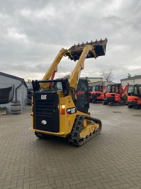 CAT 259 D - Mini chargeuse: photos 5 CAT 259 D - Mini chargeuse: photos 5