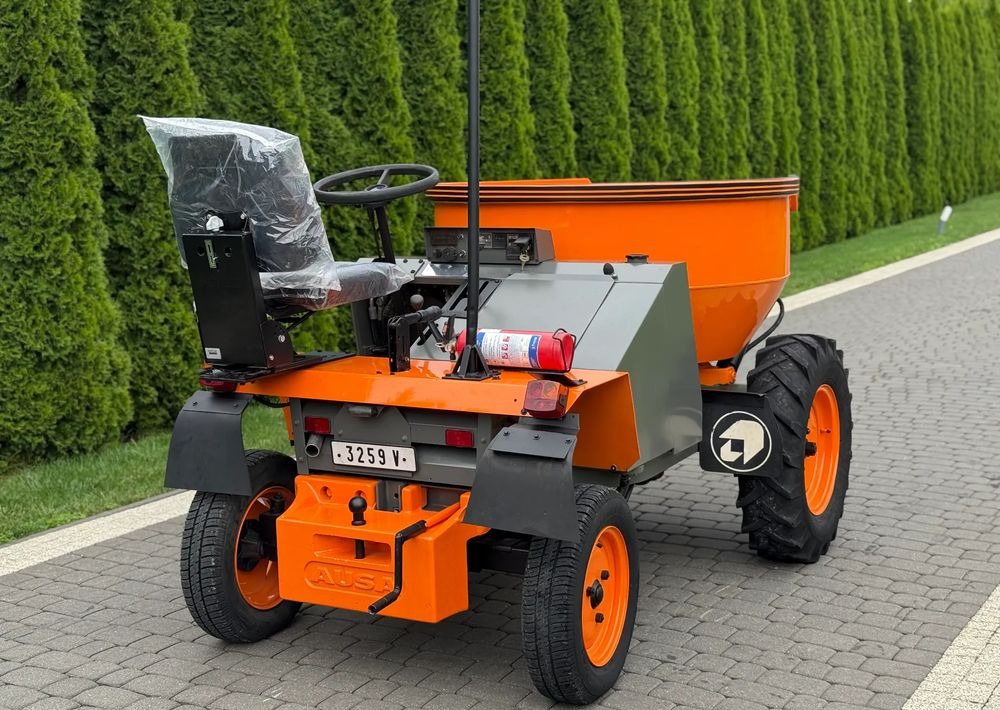 Ausa WOZIDŁO - Tombereau: photos 4 Ausa WOZIDŁO - Tombereau: photos 4