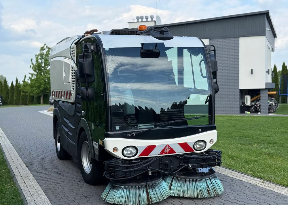 Inny MATHIEU GRAND AZURA MC420 ZAMIATARKA - Benne à ordures ménagères: photos 3 Inny MATHIEU GRAND AZURA MC420 ZAMIATARKA - Benne à ordures ménagères: photos 3