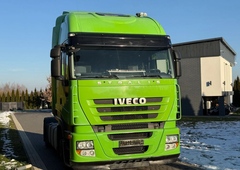 Iveco STRALIS 500 LOW DECK MANUAL - Tracteur routier: photos 3 Iveco STRALIS 500 LOW DECK MANUAL - Tracteur routier: photos 3