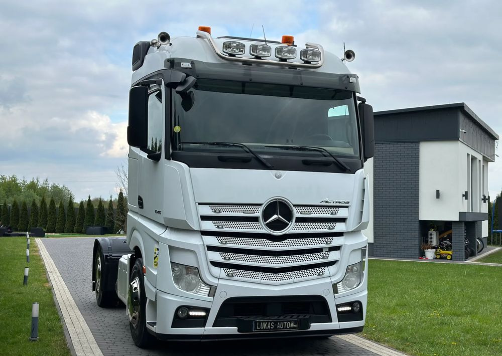 Mercedes-Benz ACTROS 1845 AUTOMAT LODÓWKA - Tracteur routier: photos 1 Mercedes-Benz ACTROS 1845 AUTOMAT LODÓWKA - Tracteur routier: photos 1