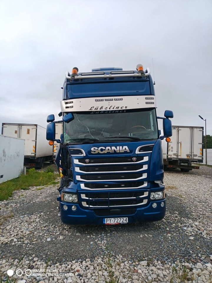 Scania R520 RETARDER TOPLINE DAMAGE PARKCOOL - Tracteur routier: photos 1 Scania R520 RETARDER TOPLINE DAMAGE PARKCOOL - Tracteur routier: photos 1