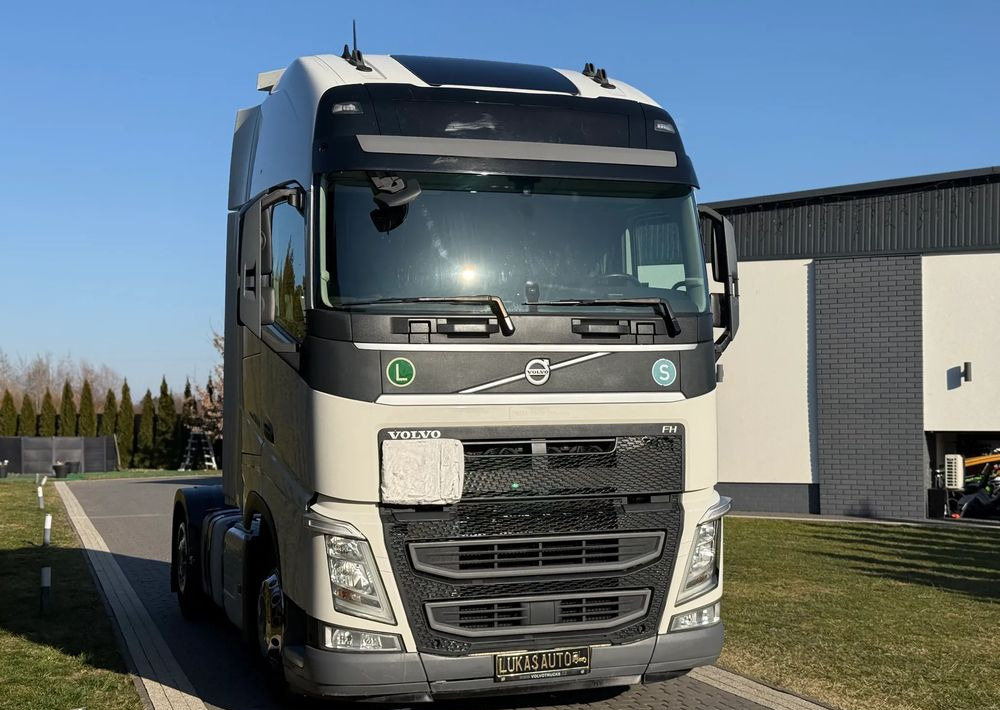 Volvo FH 500 PARK COOL HYDRAULIKA ADR - Tracteur routier: photos 3 Volvo FH 500 PARK COOL HYDRAULIKA ADR - Tracteur routier: photos 3