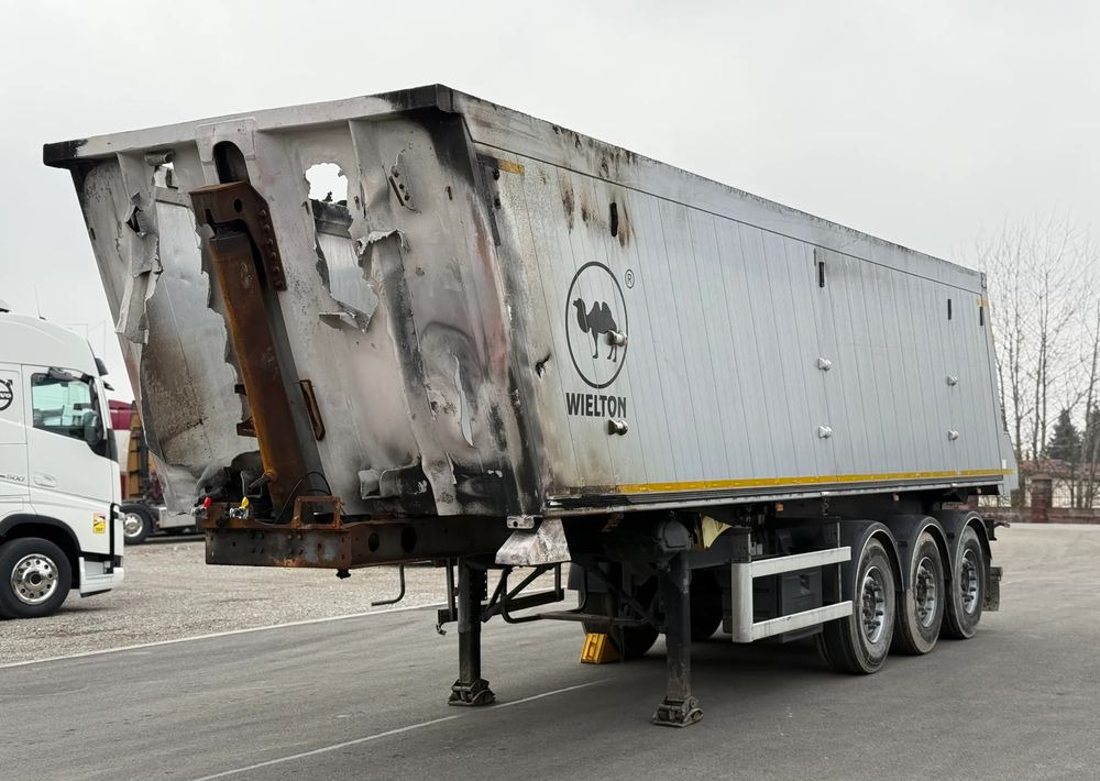 Wielton 42 m3 OSIE SAF USZKODZONY - Semi-remorque benne: photos 3 Wielton 42 m3 OSIE SAF USZKODZONY - Semi-remorque benne: photos 3
