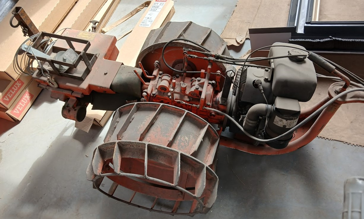 Berky - Broyeur d'accotement: photos 2 Berky - Broyeur d'accotement: photos 2