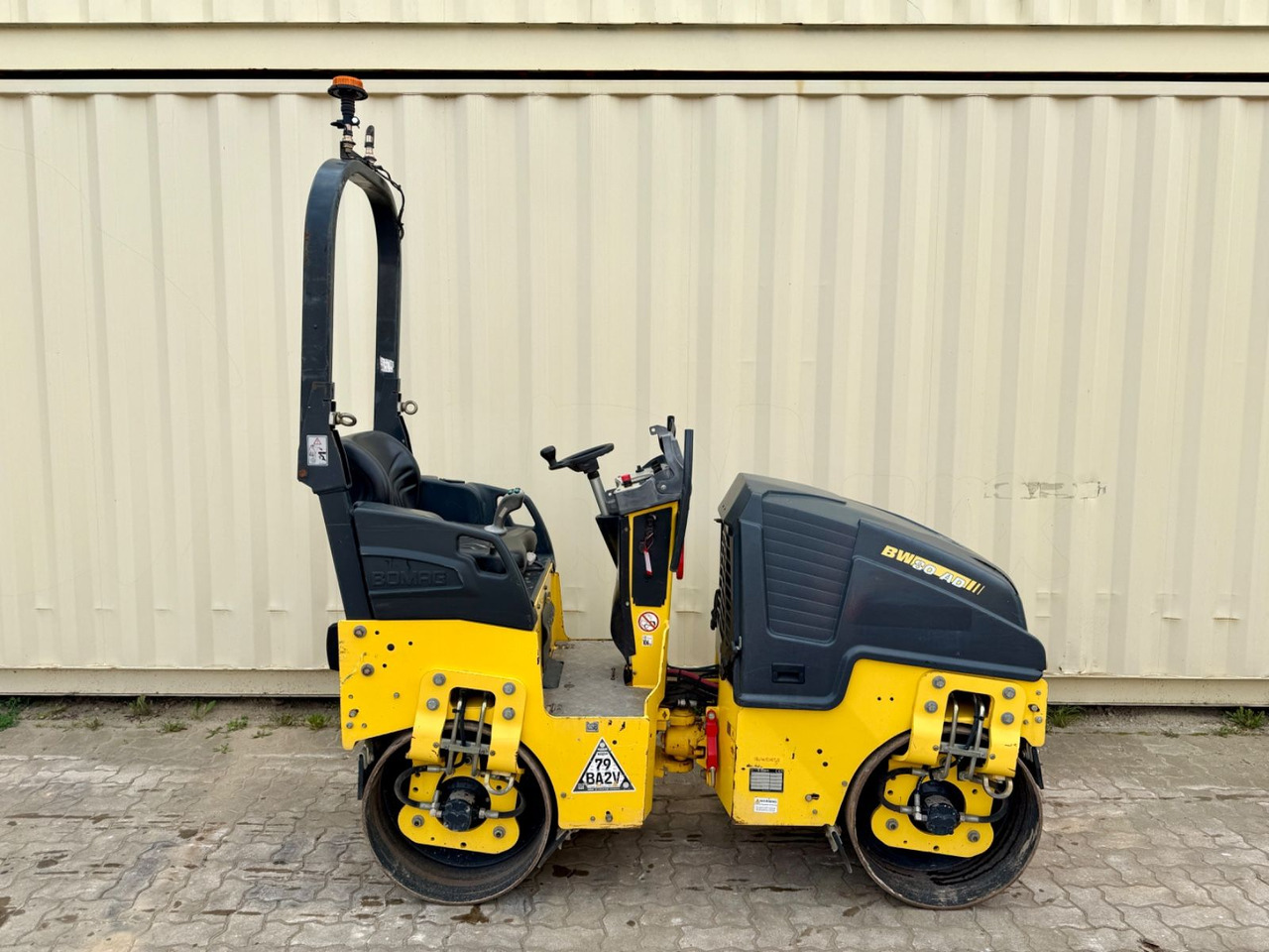 BOMAG BW80AD-5 / 2020 BJ / 426 H / 1.550 KG - Rouleau compresseur: photos 5 BOMAG BW80AD-5 / 2020 BJ / 426 H / 1.550 KG - Rouleau compresseur: photos 5
