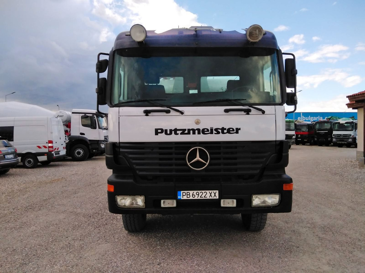 Mercedes-Benz ACTROS 3240 Putzmeister 26.67S - Camion pompe: photos 2 Mercedes-Benz ACTROS 3240 Putzmeister 26.67S - Camion pompe: photos 2