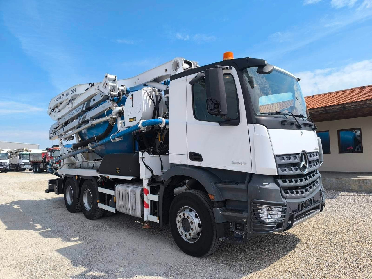 Mercedes-Benz AROCS 3342 CIFA MK25H - Camion pompe: photos 1 Mercedes-Benz AROCS 3342 CIFA MK25H - Camion pompe: photos 1