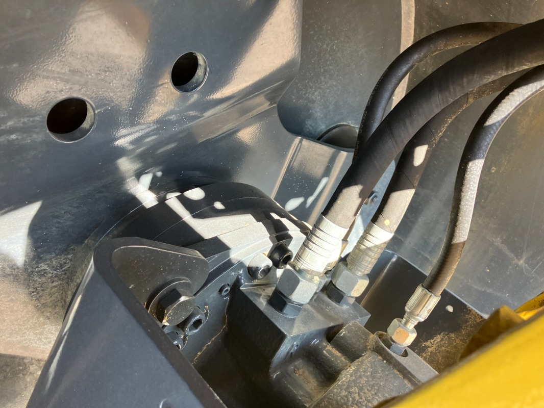 Rouleau compresseur BOMAG DE BW 161 ADO-5  STage V/Tier 4f: photos 34
