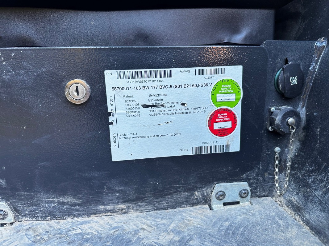 BOMAG DE BW 177 BVC-5 Stage V/Tier 4f - Compacteur à pieds de mouton/ Monocylindre: photos 4 BOMAG DE BW 177 BVC-5 Stage V/Tier 4f - Compacteur à pieds de mouton/ Monocylindre: photos 4