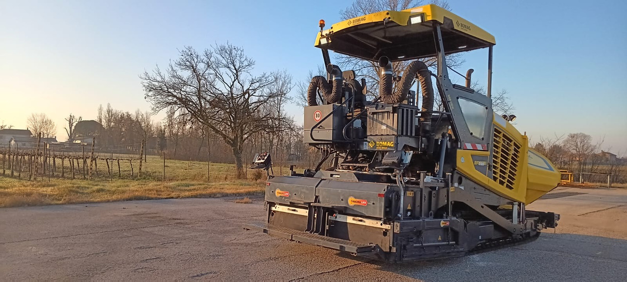 Finisseur BOMAG IT BF 700 C-2 S500  Stage IV/Tier 4f: photos 19