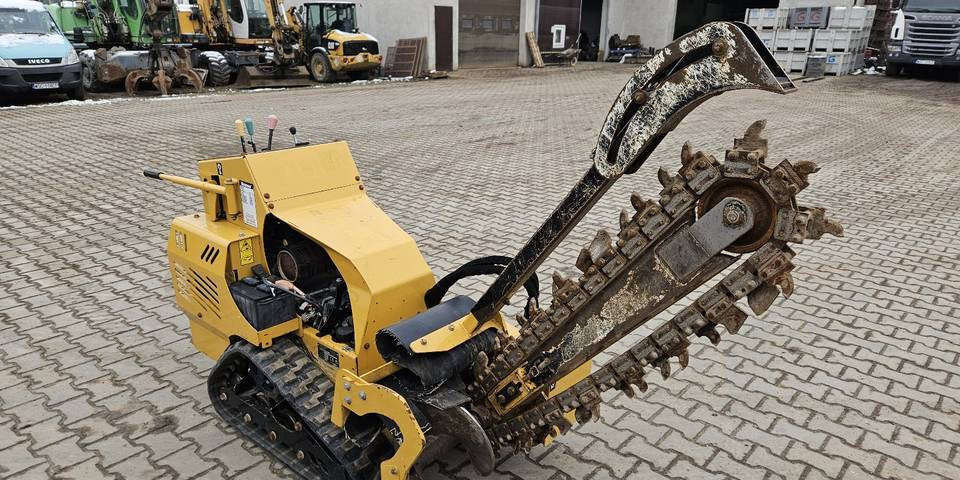 Koparka łańcuchowa Vermeer RTX250 silnik Kohler 25 KM 820 kg ditch witch - Pelle sur chenille: photos 4 Koparka łańcuchowa Vermeer RTX250 silnik Kohler 25 KM 820 kg ditch witch - Pelle sur chenille: photos 4