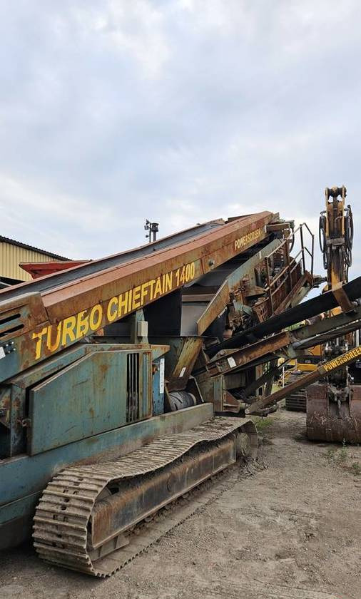 Przesiewacz mobilny Powerscreen Chieftain 1400 rozdrabniacz wibrokrata - Crible: photos 2 Przesiewacz mobilny Powerscreen Chieftain 1400 rozdrabniacz wibrokrata - Crible: photos 2