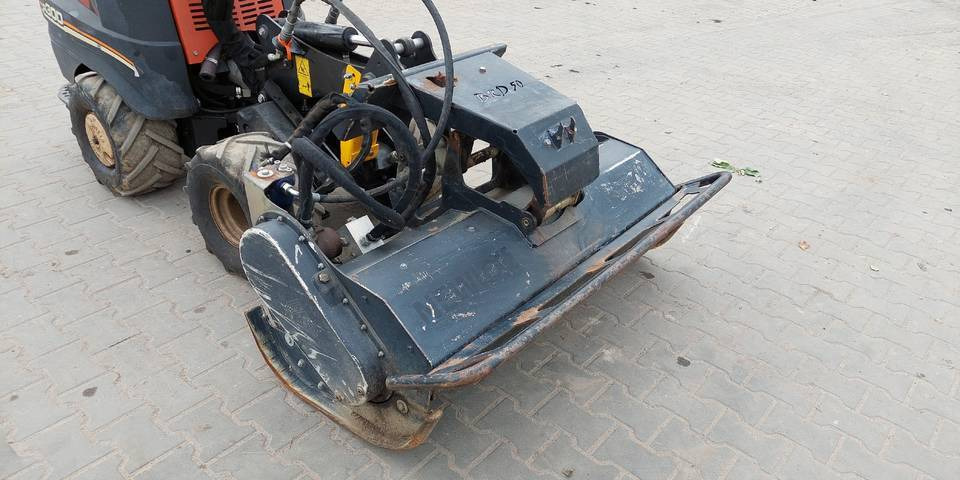 Rotadairon BRD50 mulczer kosiarka Ditch Witch R300, Avant - Broyeur à axe horizontal: photos 4 Rotadairon BRD50 mulczer kosiarka Ditch Witch R300, Avant - Broyeur à axe horizontal: photos 4