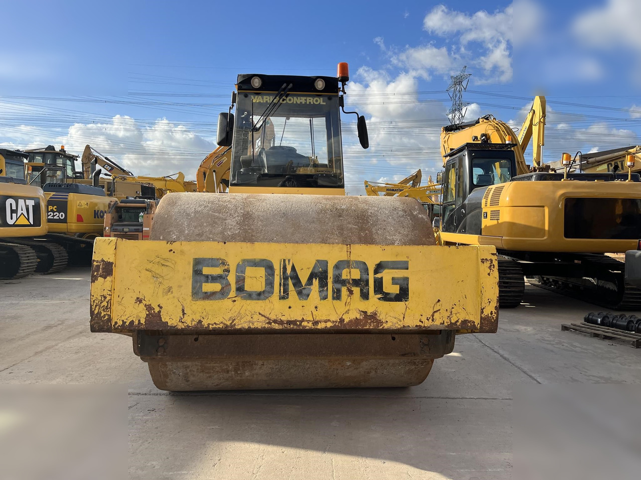 BOMAG BW226DH-4 - Compacteur: photos 5 BOMAG BW226DH-4 - Compacteur: photos 5