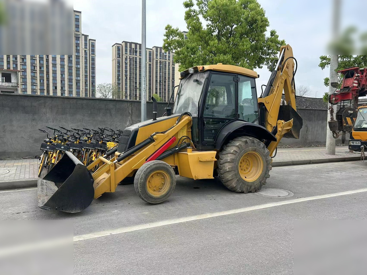 CASE 580 - Tractopelle: photos 1 CASE 580 - Tractopelle: photos 1