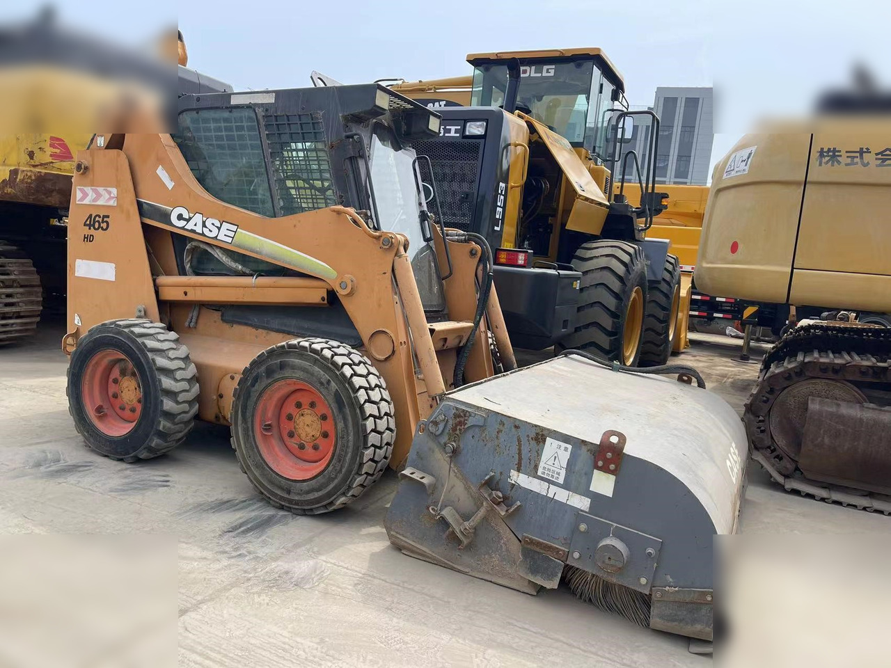 CASE 85XT - Mini chargeuse: photos 3 CASE 85XT - Mini chargeuse: photos 3