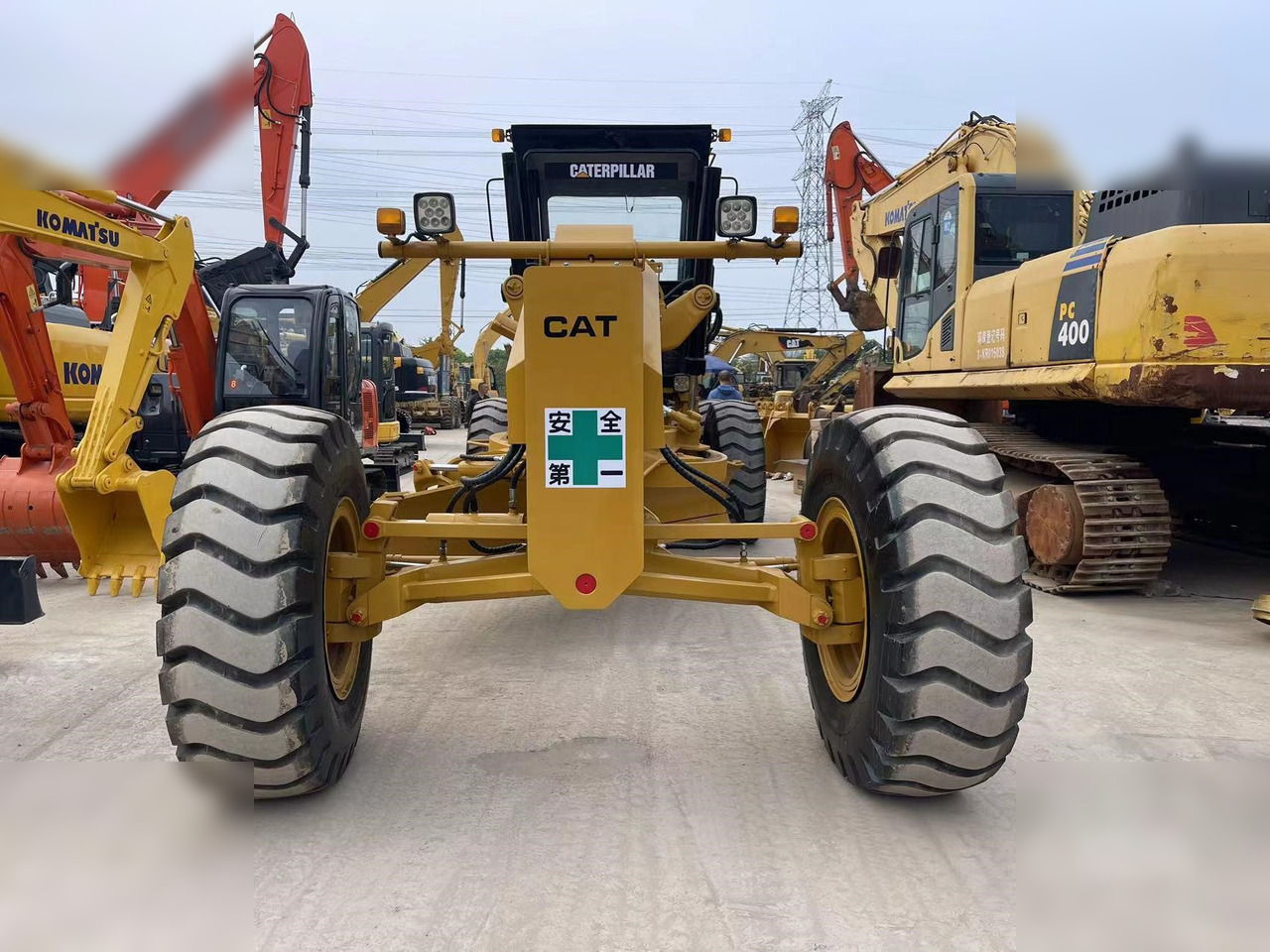 CATERPILLAR 140H - Niveleuse: photos 5 CATERPILLAR 140H - Niveleuse: photos 5