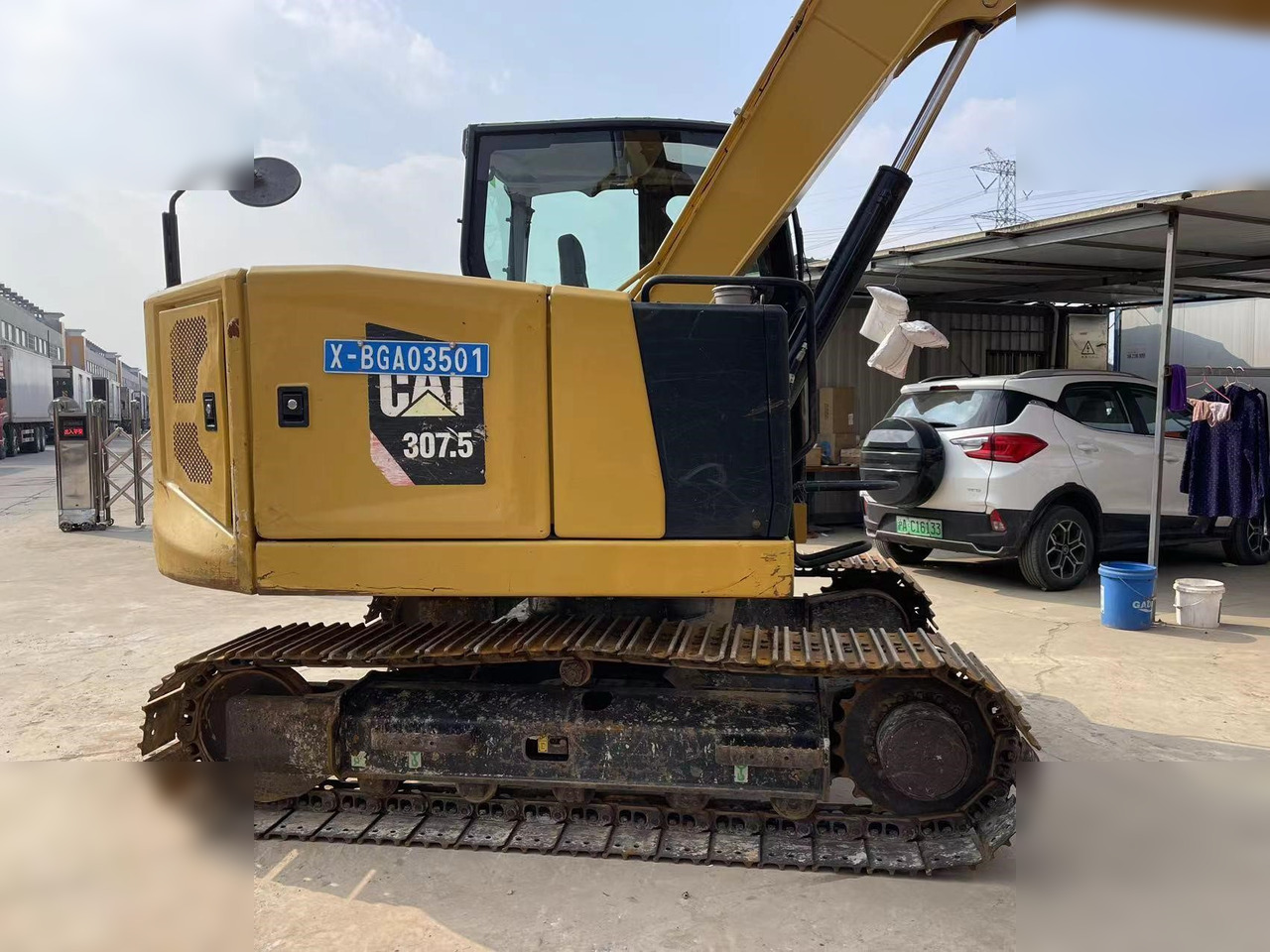 CATERPILLAR 307.5 - Pelle sur chenille: photos 4 CATERPILLAR 307.5 - Pelle sur chenille: photos 4