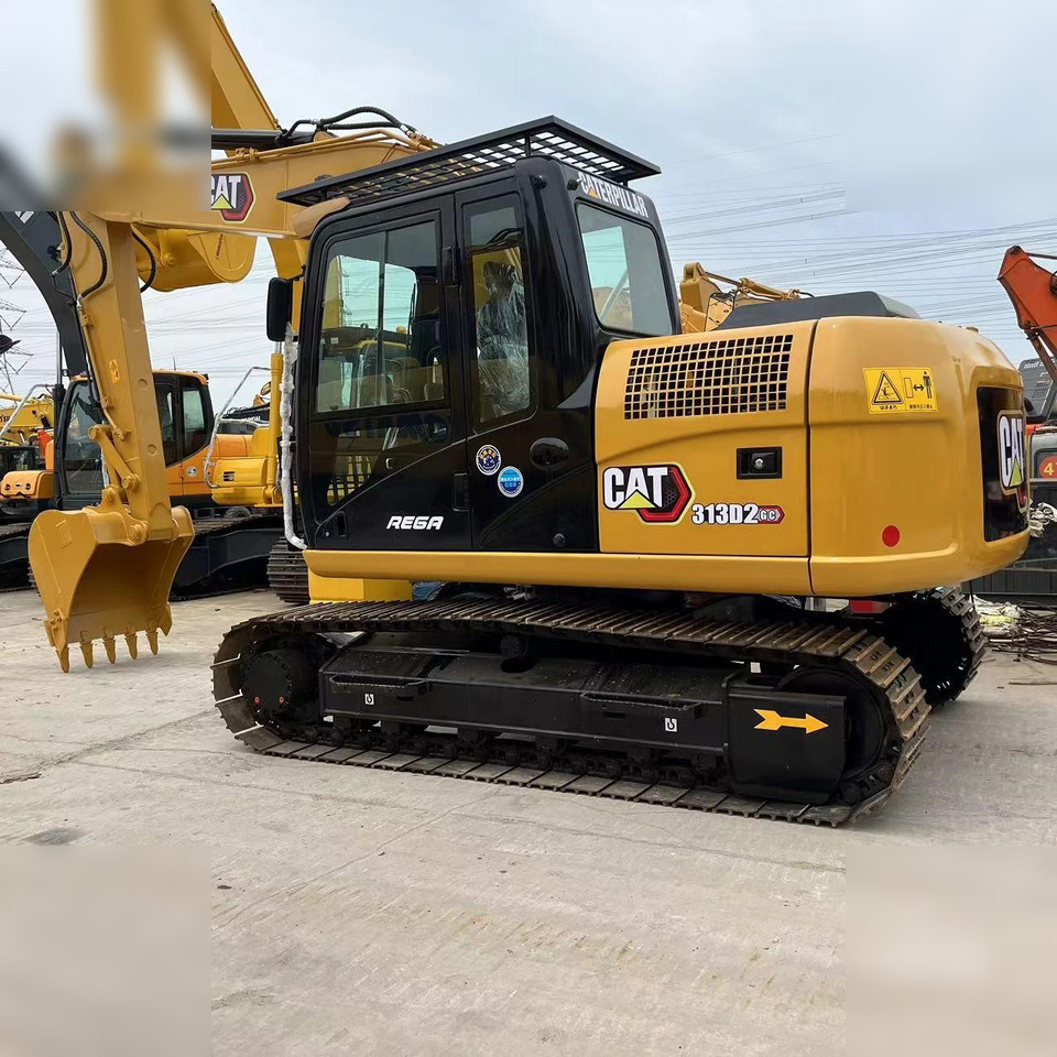 CATERPILLAR 313D2 GC - Pelle sur chenille: photos 1 CATERPILLAR 313D2 GC - Pelle sur chenille: photos 1