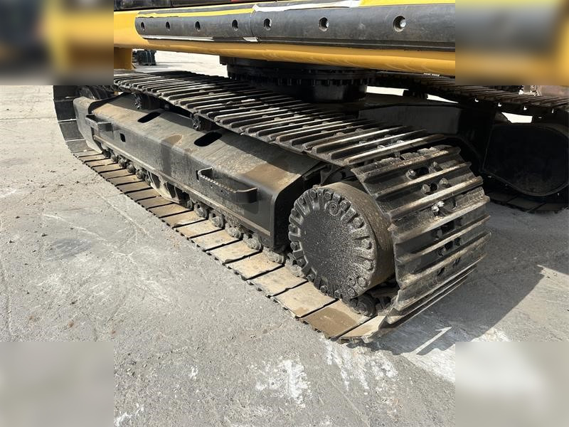 CATERPILLAR 320D - Pelle sur chenille: photos 5 CATERPILLAR 320D - Pelle sur chenille: photos 5