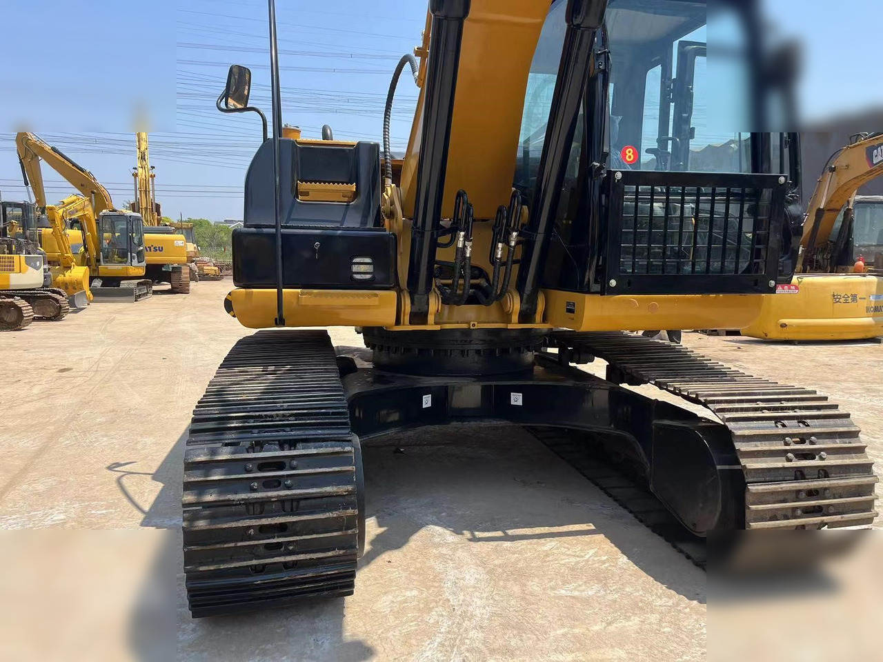 CATERPILLAR 320D - Pelle sur chenille: photos 4 CATERPILLAR 320D - Pelle sur chenille: photos 4