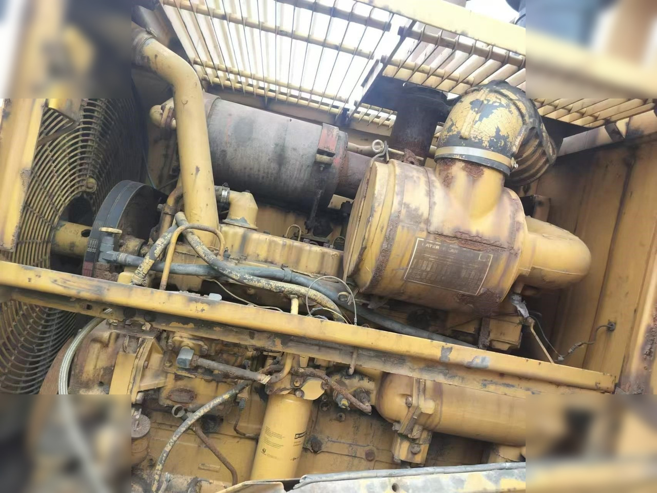 CATERPILLAR 815B - Rouleau compresseur: photos 4 CATERPILLAR 815B - Rouleau compresseur: photos 4