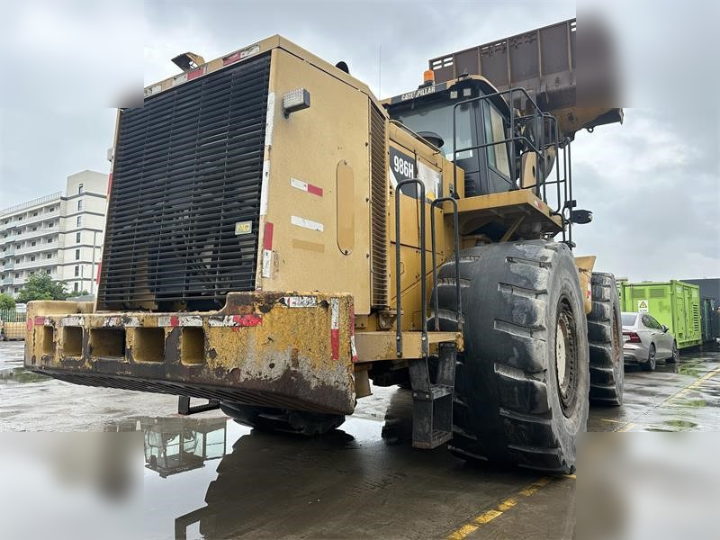 CATERPILLAR 986H - Chargeuse sur pneus: photos 5 CATERPILLAR 986H - Chargeuse sur pneus: photos 5