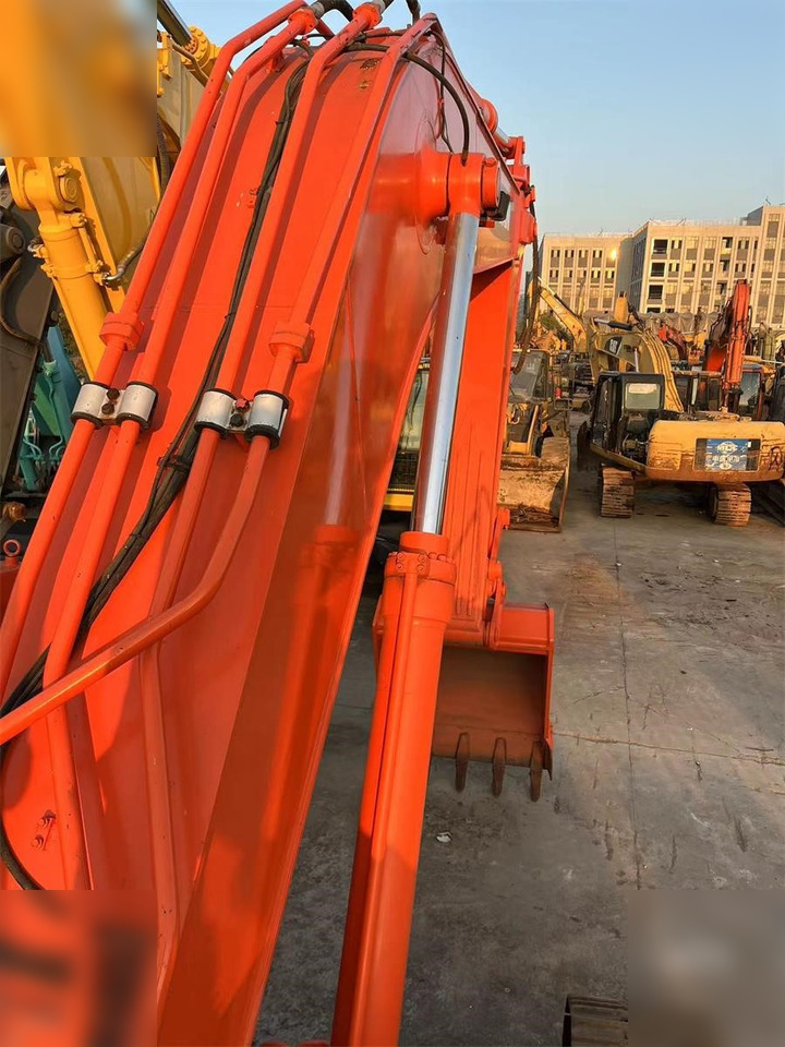 DOOSAN DH300 LC-7 - Pelle sur chenille: photos 5 DOOSAN DH300 LC-7 - Pelle sur chenille: photos 5