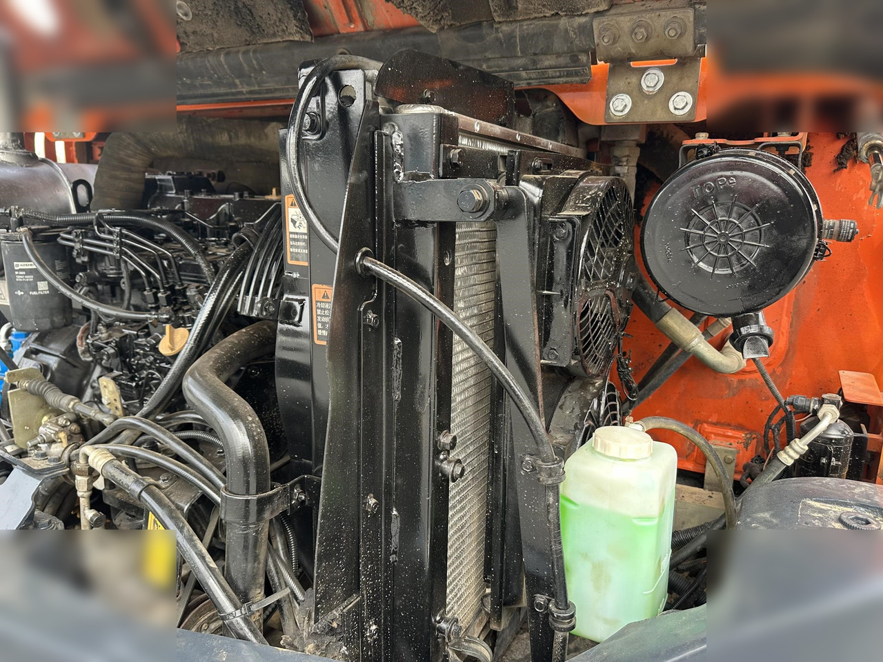 DOOSAN DX75-9CN - Pelle sur chenille: photos 5 DOOSAN DX75-9CN - Pelle sur chenille: photos 5