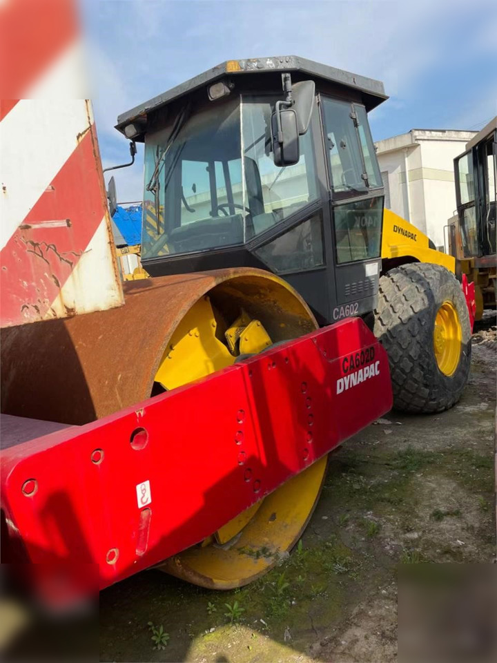 DYNAPAC CA602D - Compacteur à pieds de mouton/ Monocylindre: photos 4 DYNAPAC CA602D - Compacteur à pieds de mouton/ Monocylindre: photos 4