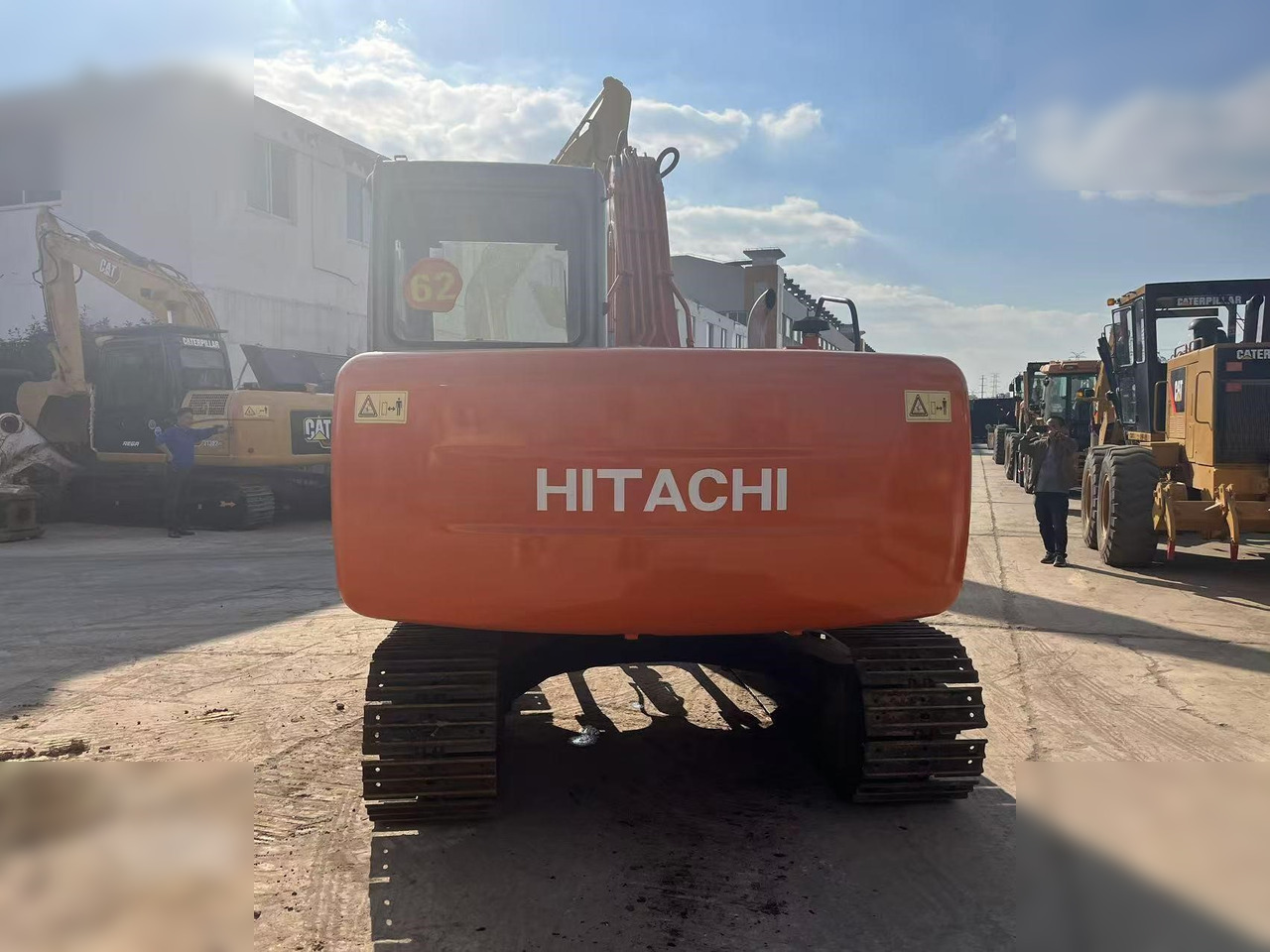 HITACHI EX60-5 - Pelle sur chenille: photos 3 HITACHI EX60-5 - Pelle sur chenille: photos 3